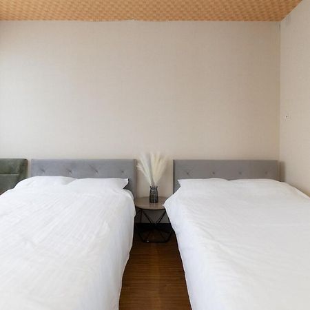 3F Guest House Netomari 西九条駅から徒歩2分 Ōsaka Eksteriør bilde