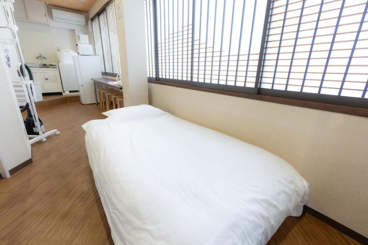 3F Guest House Netomari 西九条駅から徒歩2分 Ōsaka Eksteriør bilde