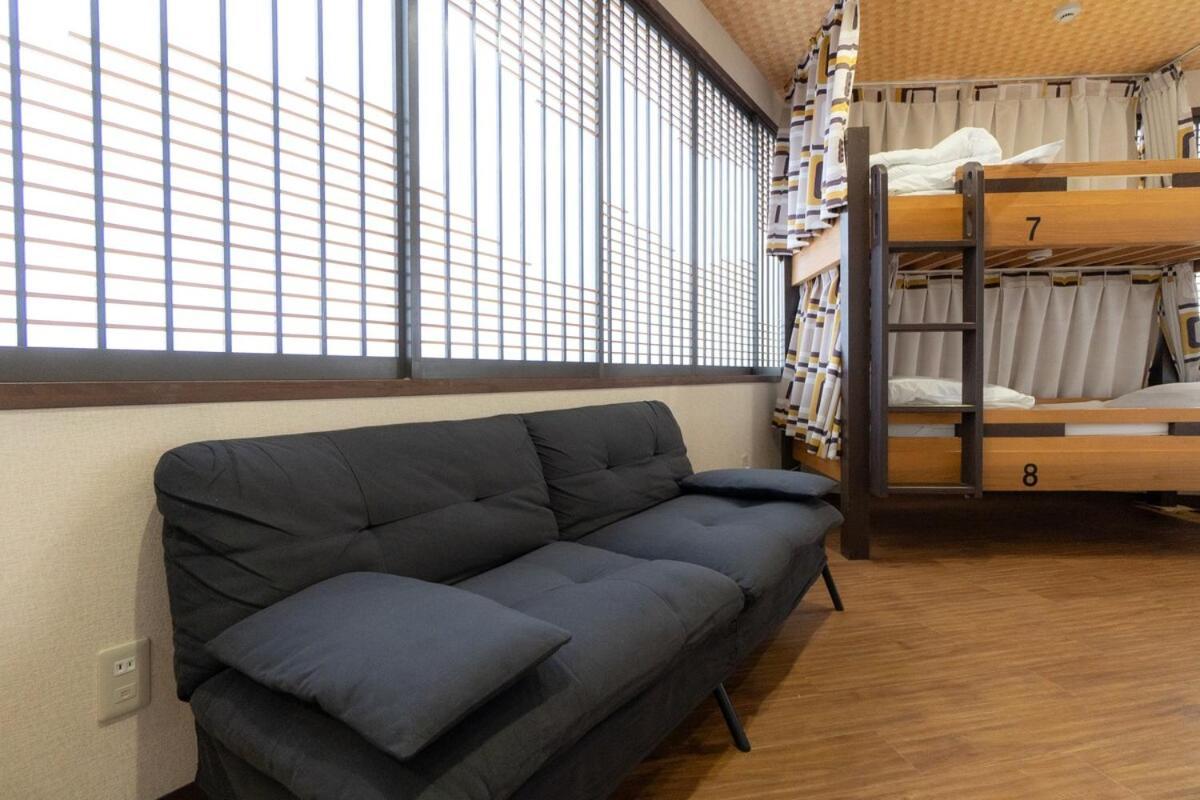 3F Guest House Netomari 西九条駅から徒歩2分 Ōsaka Eksteriør bilde